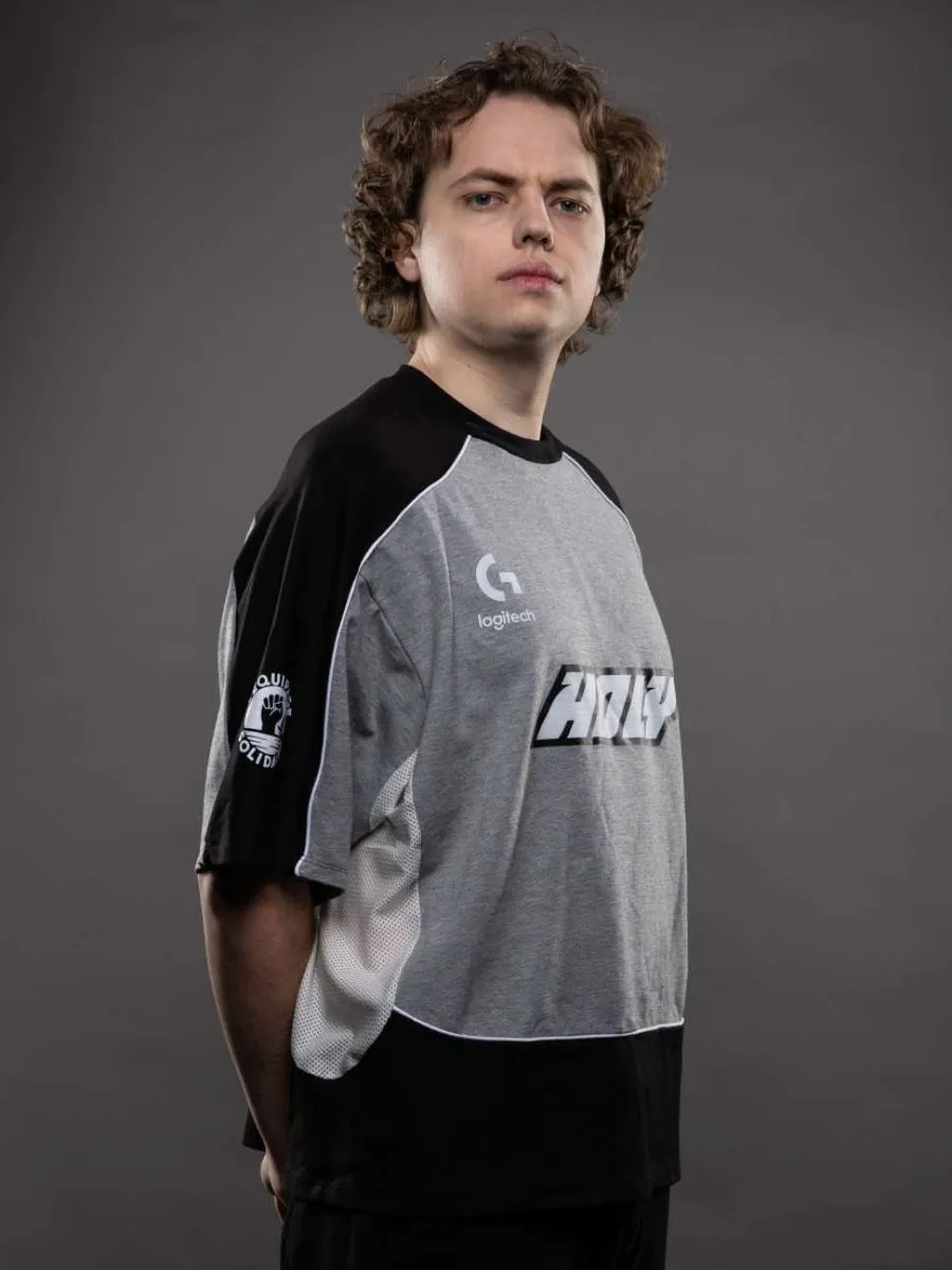 Seal, Support pour Frites Esports Club